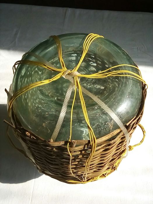 Плетен буркан за туршия