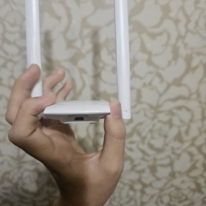 Wi-Fi адаптер Mercusys MW300UH