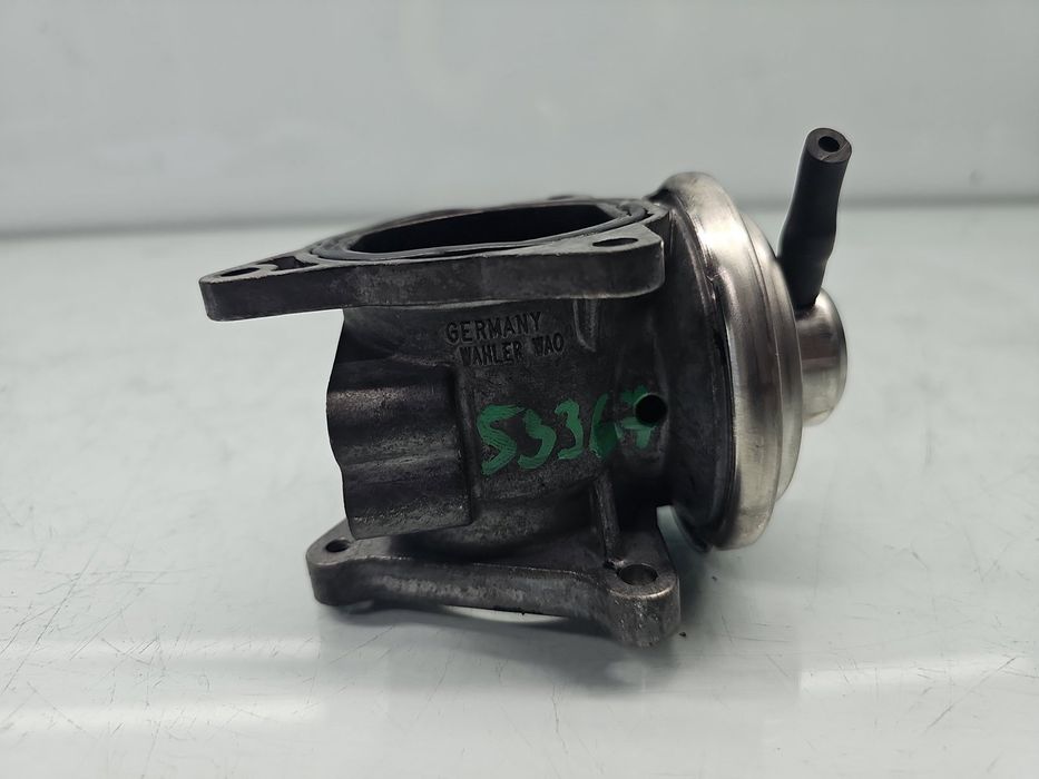Supapa EGR Volkswagen Passat B6 (3C2) [Fabr 2005-2010] 038129637D 1.9