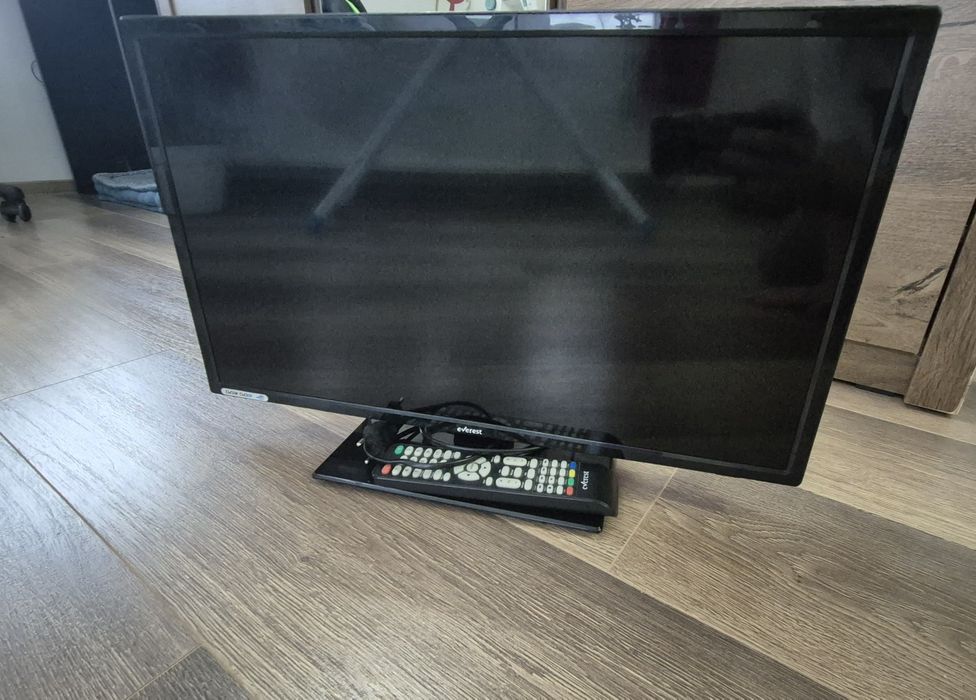 Televizor Everest 24"
