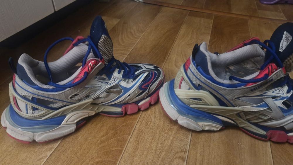 Кроссовки Balenciaga Track 2