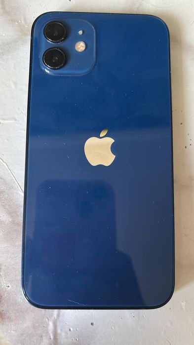 Продам айфон 12,состояние нового