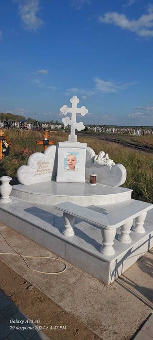 Изготовление памятников фирма "Монумент"