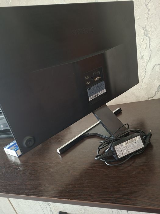 Монитор Samsung  model S24D590PL