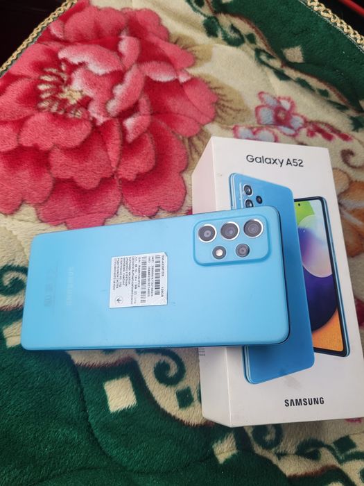 Самсунг а52 128/6