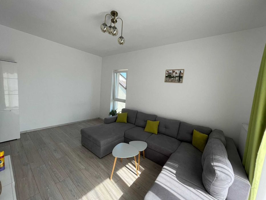 Proprietar închiriez apartament cu 2 camere, decomandat, în zona Calea Urseni