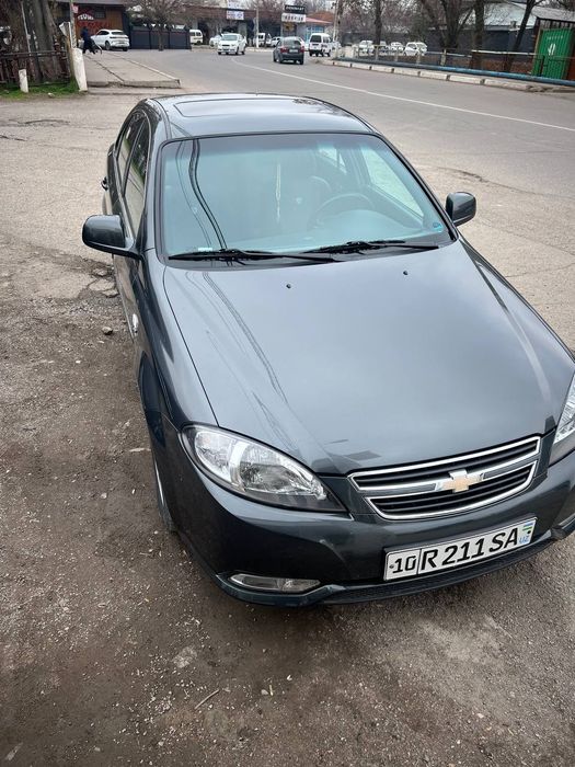 Шевроле жентра автомат