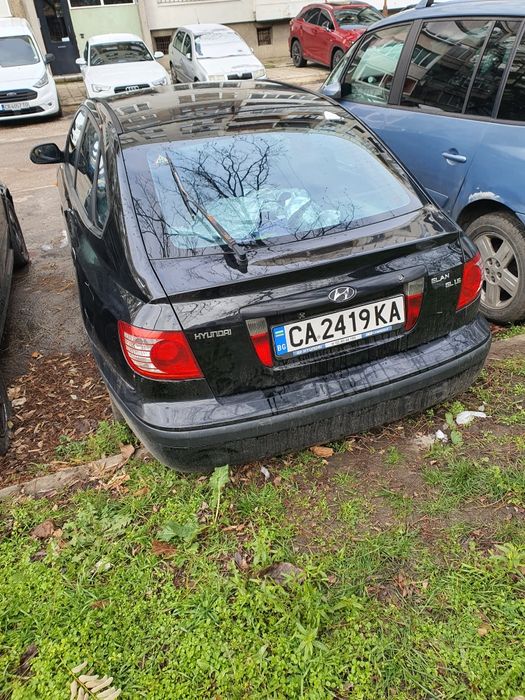 Hyundai Elantra 1.6 107 К.С.