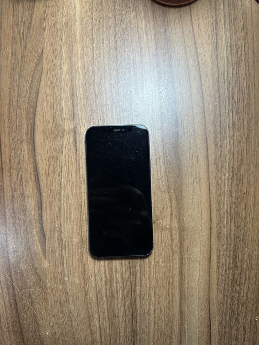 Iphone 12 in stare buna
