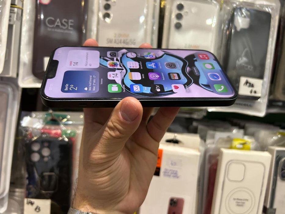 iPhone 14 Plus 84% baterie