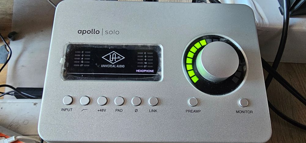 UAD apollo solo + satellite tb3 OCTO + 150 pluginuri UAD