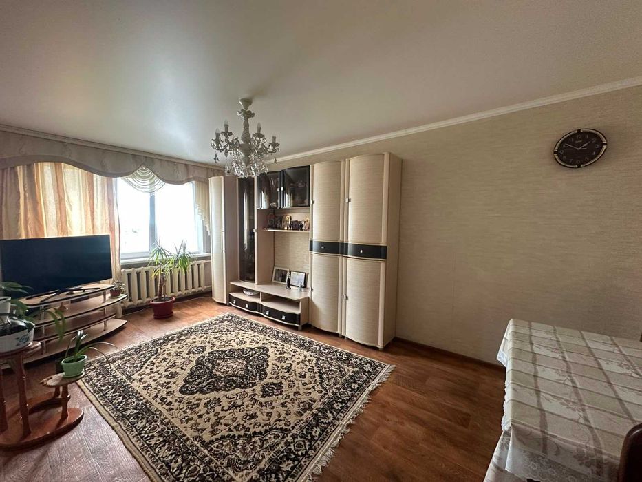 Продам 3-х комнатную квартиру в районе Рахмета