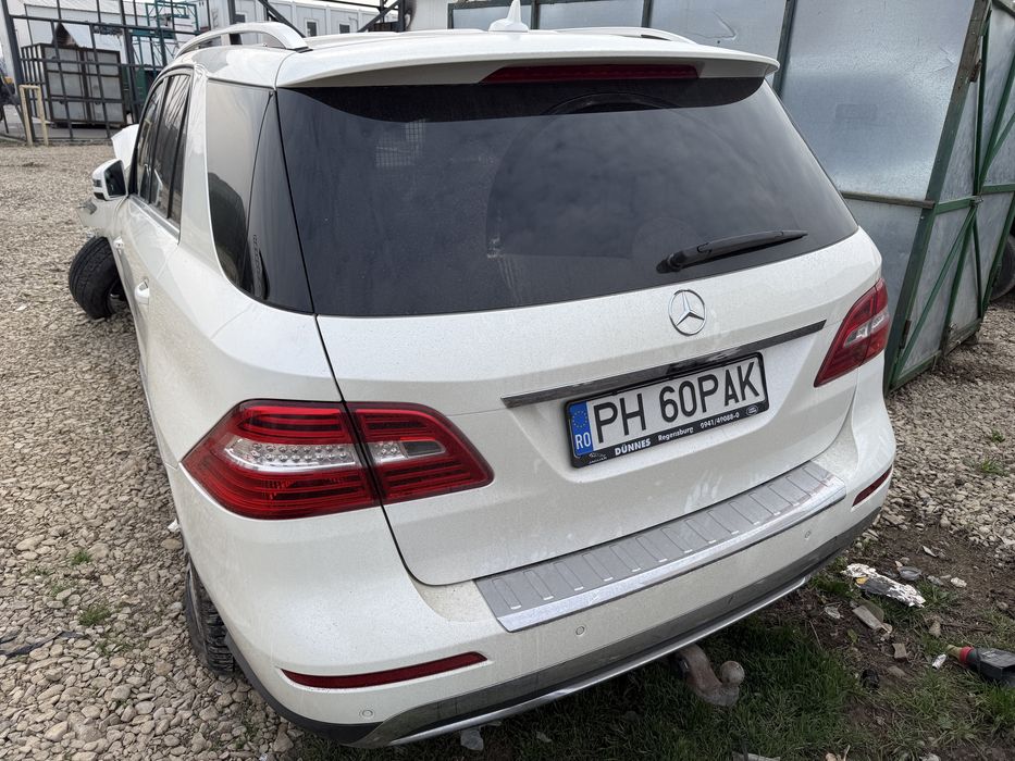 Dezmembrez Mercedes ML W166, an 2012