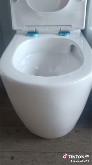 Унитаз моноблок торнадо