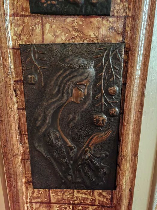 Панно чеканка , солома