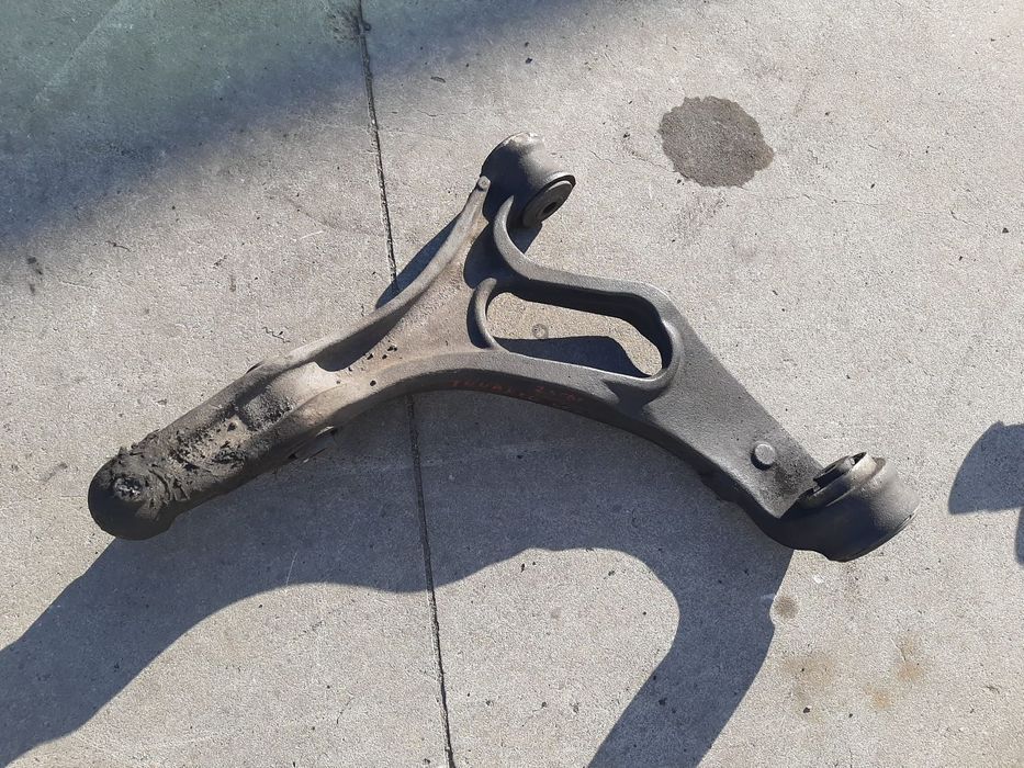 brat bascula stanga fata 2.5 tdi vw touareg