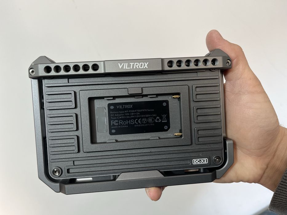 Viltrox DC-X2 6 Dyumli pro monitor…