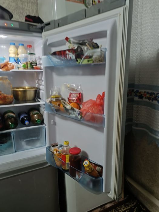 Холодиник Бирюса