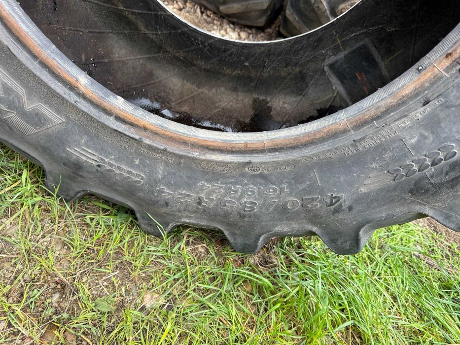 Cauciuc 16.9 R24 Kleber