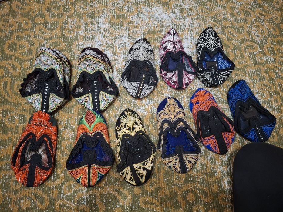 Родопски мъжки и дамски терлици, плетени чорапи