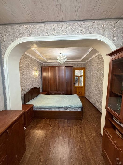 Продам 3 ком квартиру в микрорайоне