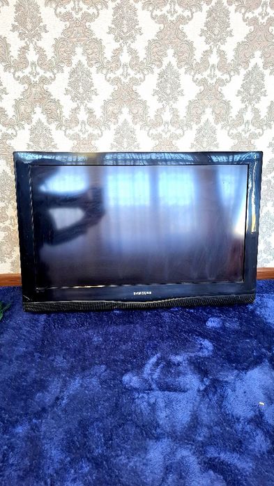 Samsung televizor Unversal Hdmi, Video, Vga kabellar tushadi