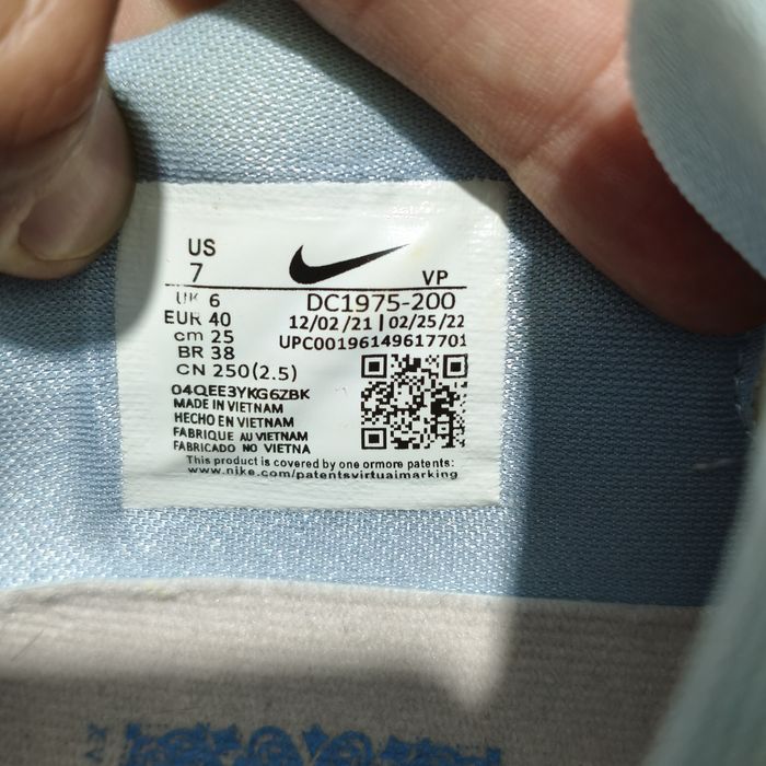 Оригинальные кроссовки Nike