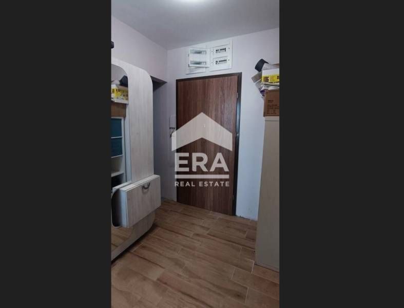 Продава се Двустаен апартамент в Варна, Трошево - 77 кв.м за 2408 €/кв.м - Снимка #4