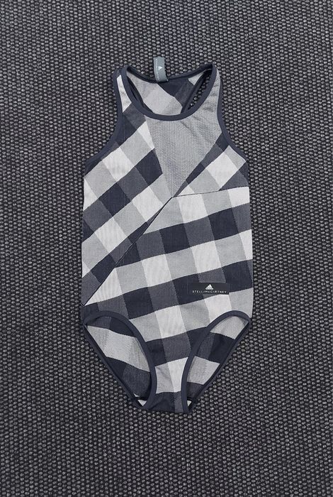 Adidas Stella McCartney боди XS  размер