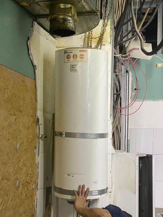 Продам бойлера- 2 шт