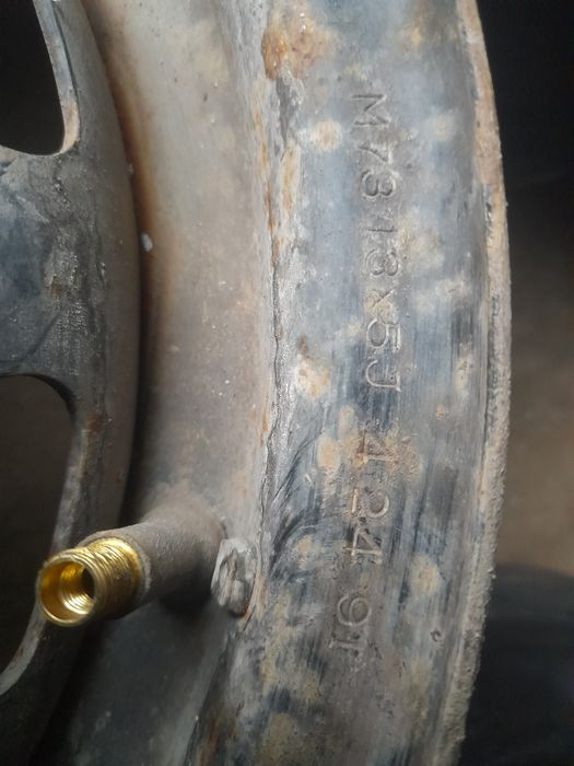 Диски r13  стояли на мазде