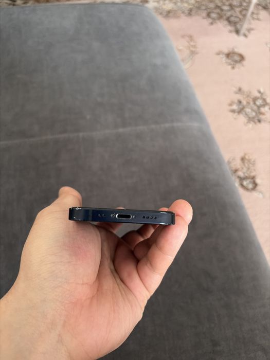 Iphone 12 mini,черный б/у