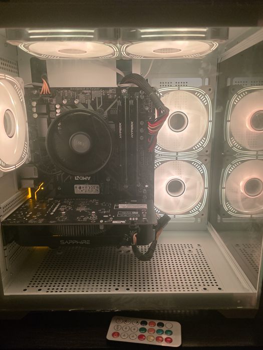Vând PC Gaming Ready To Play
