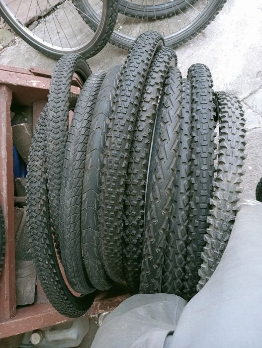 Roți față mtb 26 Roată 28 dinam și disc cauciucuri R spate 28 Pedalier