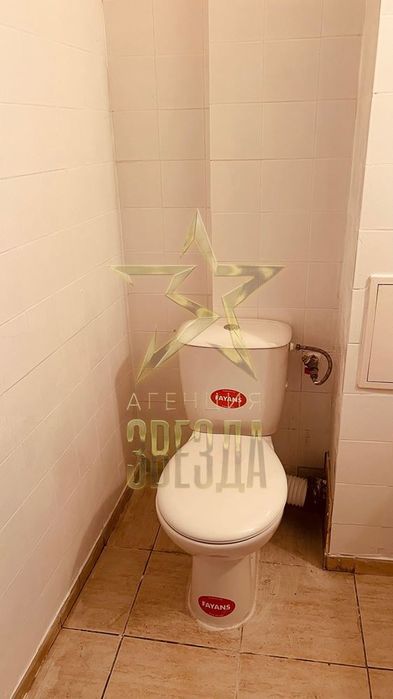 Дава се под наем Тристаен апартамент в Пловдив, Център - 100 кв.м за 390 € - Снимка #4