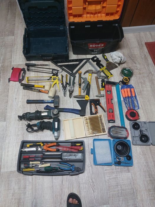 Строительный инструменты сотилади