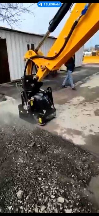 Продам дорожная фреза 2021 года.