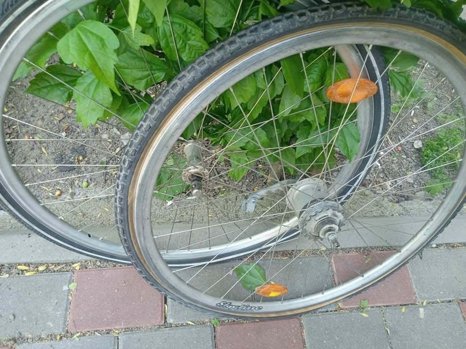 Vind. Doar. Vind