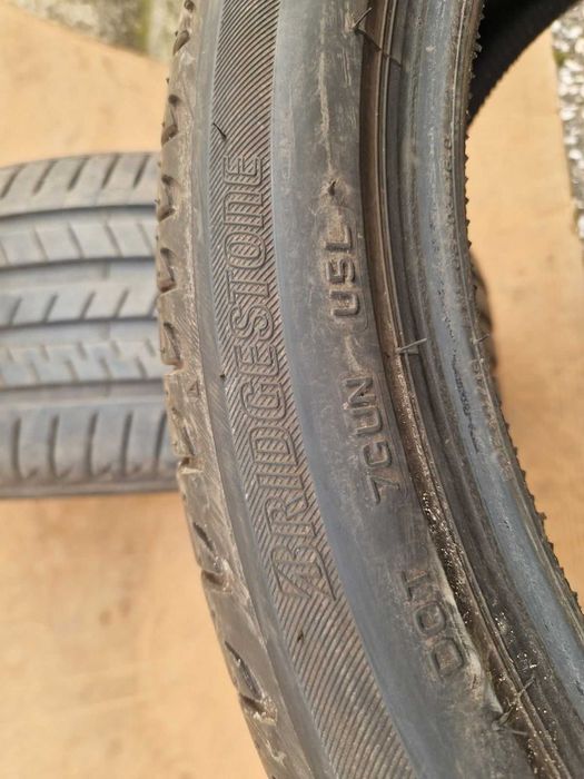 2 Bridgestone R21 245/40 Летни гуми  DOT4223