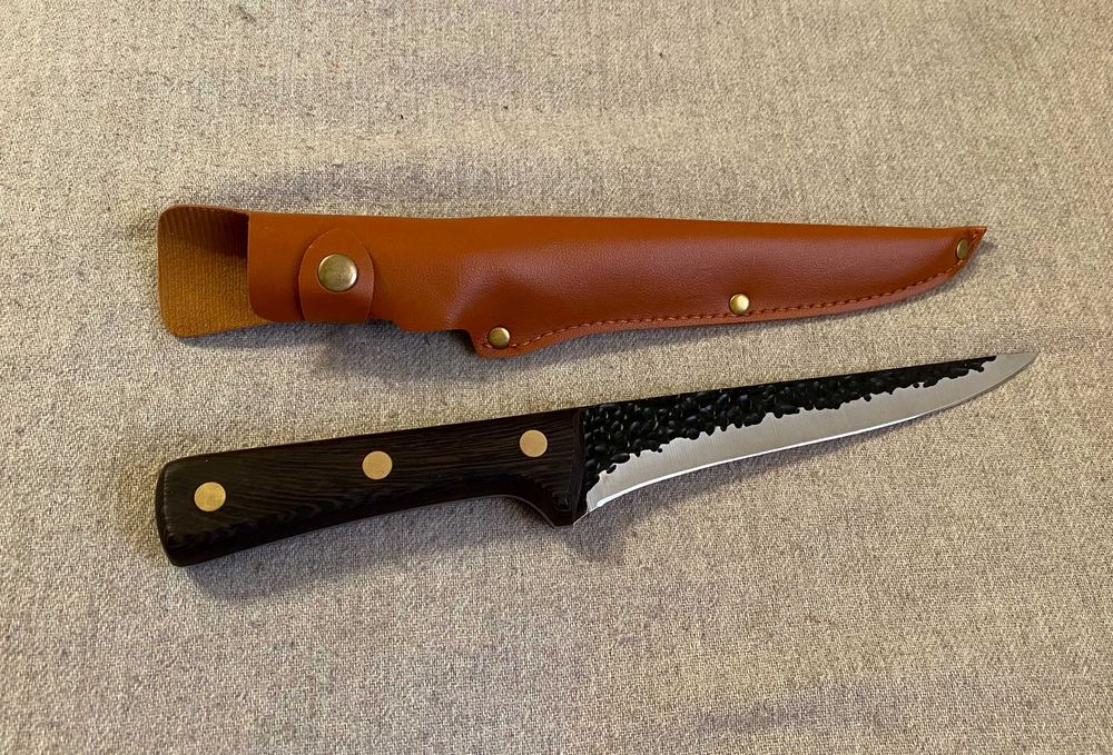 Cutit Forjat din Otel Carbon + toc piele - bucatarie - natura