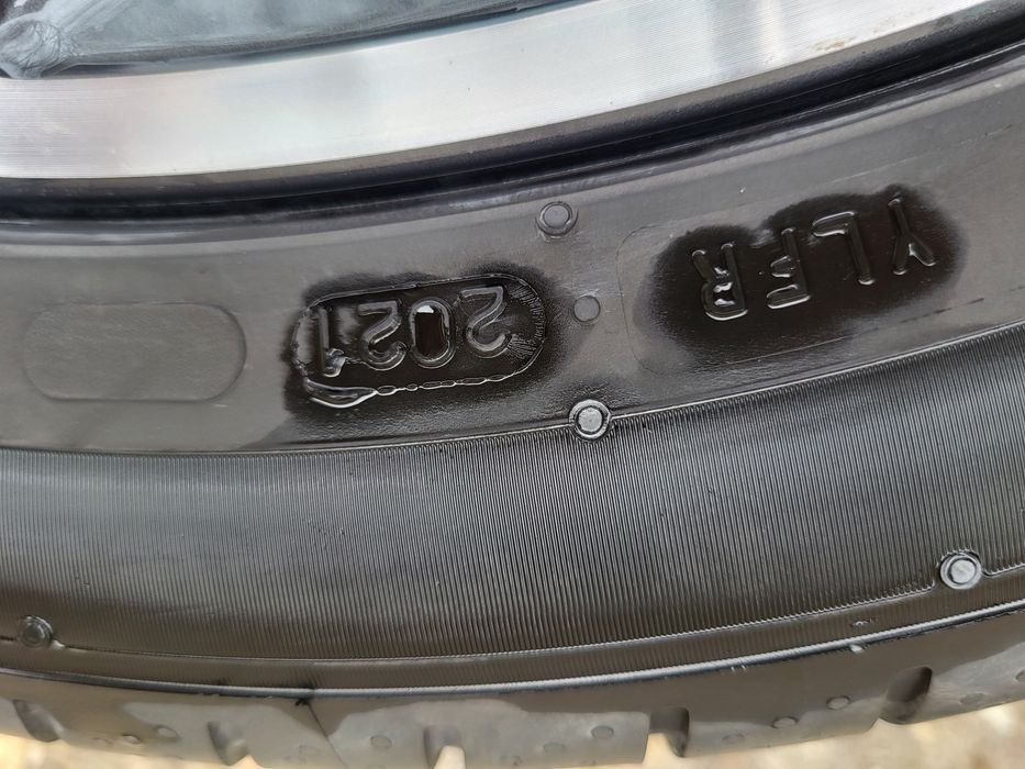 Оригинални джанти 18ки SEAT Leon FR 2021 7,5J ET46 с летни гуми 225 45