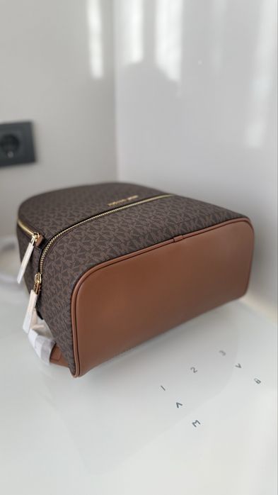 Рюкзак Michael Kors