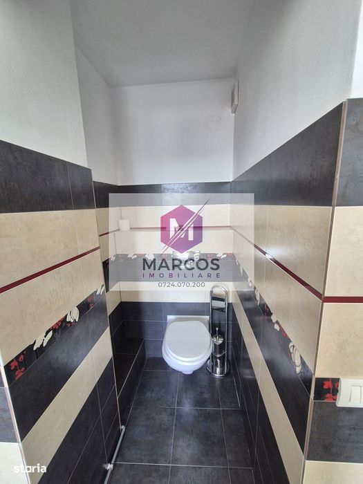 Vand apartament in centru