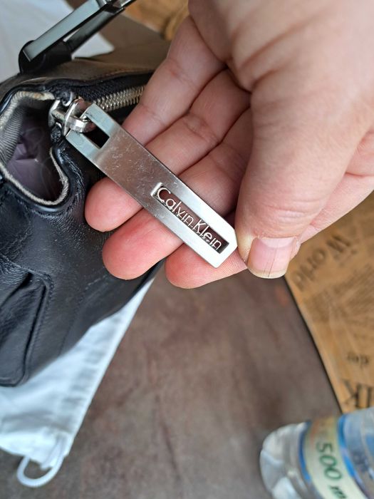 дамска черна чанта Calvin Klein-естествена кожа