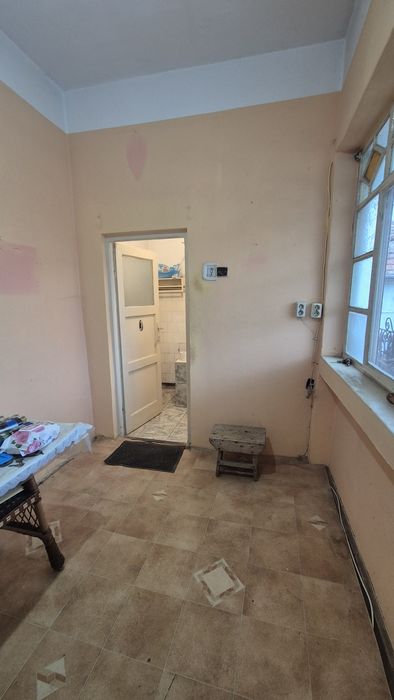 Casa de vânzare în Aiud, zona pieței !