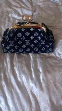 Vintage Louis Vuitton Kiss Lock Coin Purse Saks Fifth Avenue