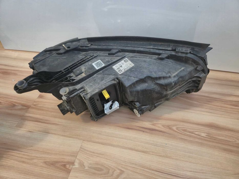 Far Stanga Mercedes GLE W167 C167 facelift Cod A1679068309