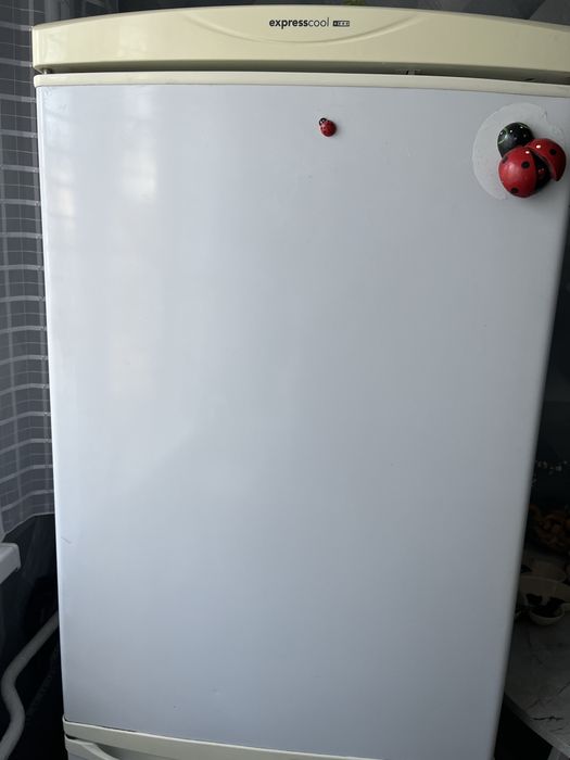 Продам холодильник