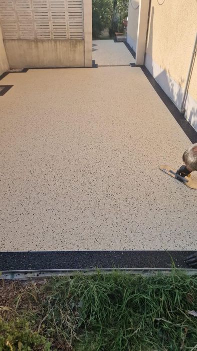 Covor de piatra   scari, curti, alee