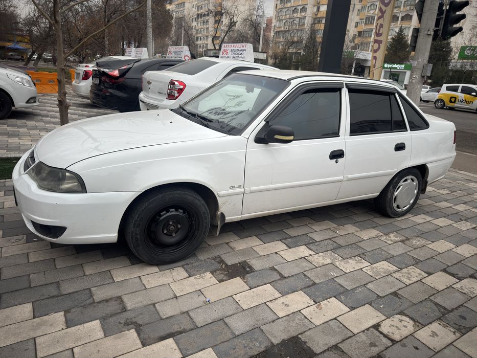 Срочно продается Нексия 2 сонс йили 2014